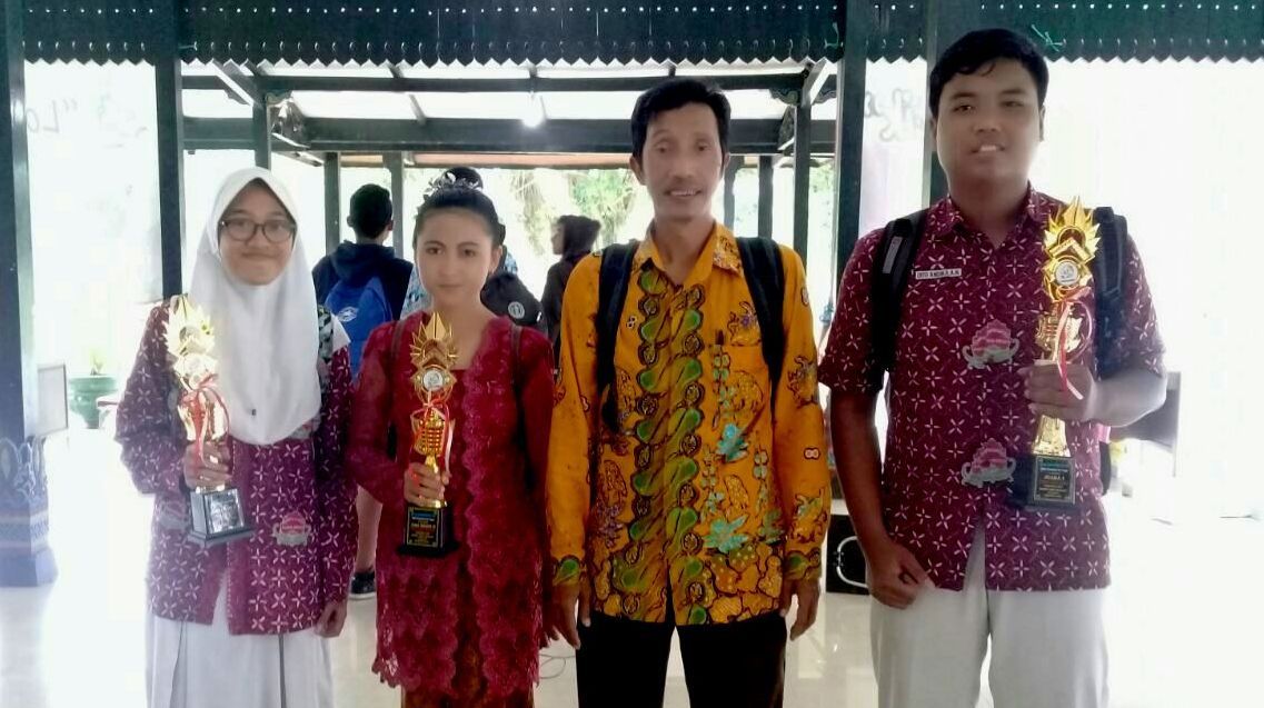 Siswa Essawa Raih Juara Pada Lomba Lukis Desain Grafis dan Campursari Tingkat DIY