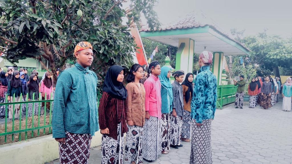 Hari Jadi Kulon Progo ke-68, Sekolah Gelar Upacara Kemataraman