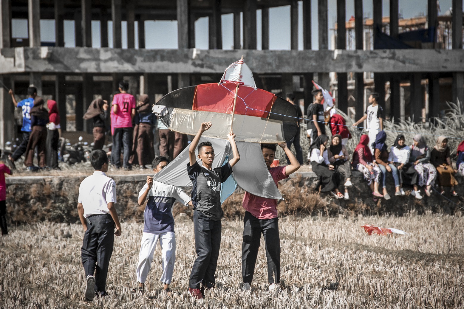 Festival Layang-layang Meriahkan Hut Essawa ke-74