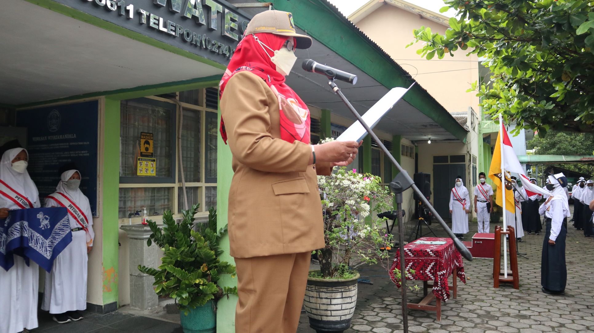 Apel Pagi, Kepala Sekolah lantik Pengurus OSIS baru